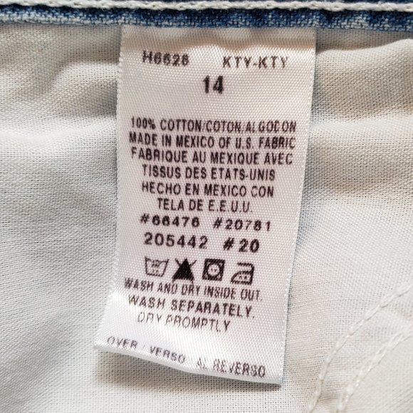 Tommy Hilfiger Jean Shorts, size 14 - Picture 3 of 4